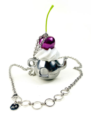 Lola Cherry Fell into a Fairy’s Teapot Midnight